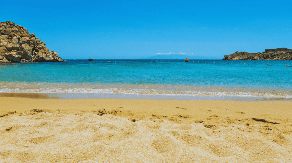 Super Paradise Beach