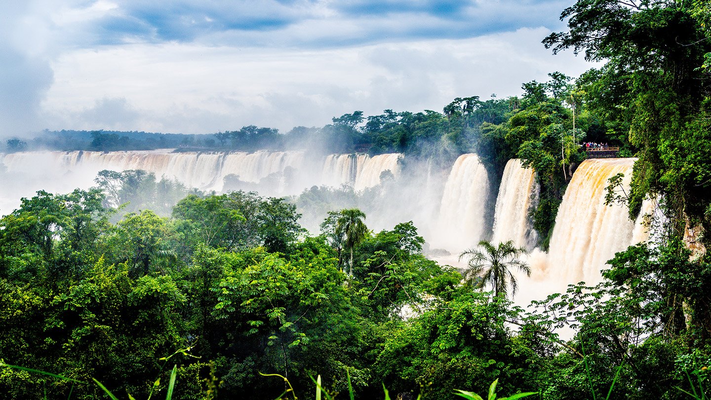 World’s Most Stunning Waterfalls: The Awe-Inspiring Power of Nature